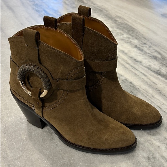 See by Chloé Women's Hanna Heeled Western Booties sz 39 in Military Green Suede - Picture 2 of 13